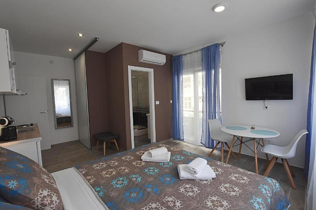 Roko & Borna Self Check - In Apartamento Zadar Exterior foto