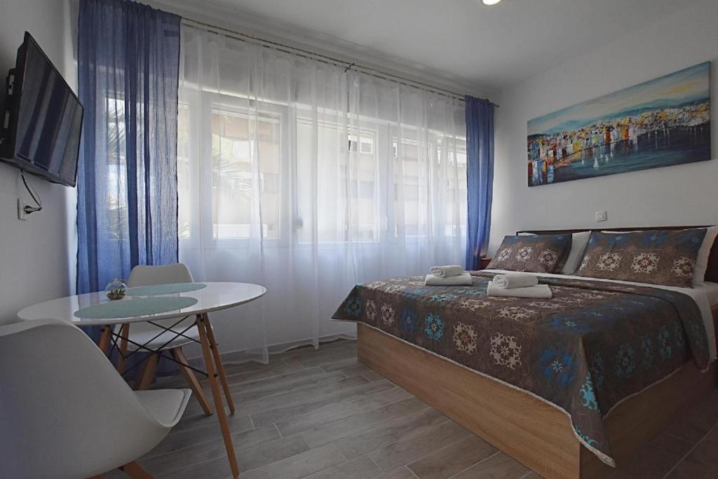 Roko & Borna Self Check - In Apartamento Zadar Exterior foto