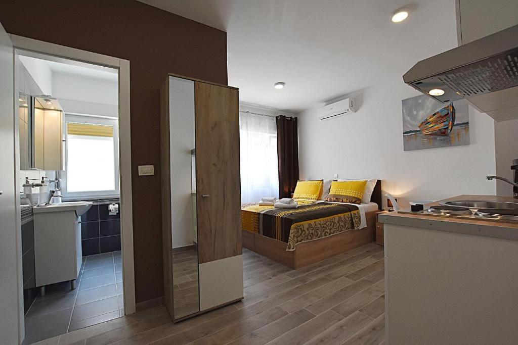 Roko & Borna Self Check - In Apartamento Zadar Exterior foto
